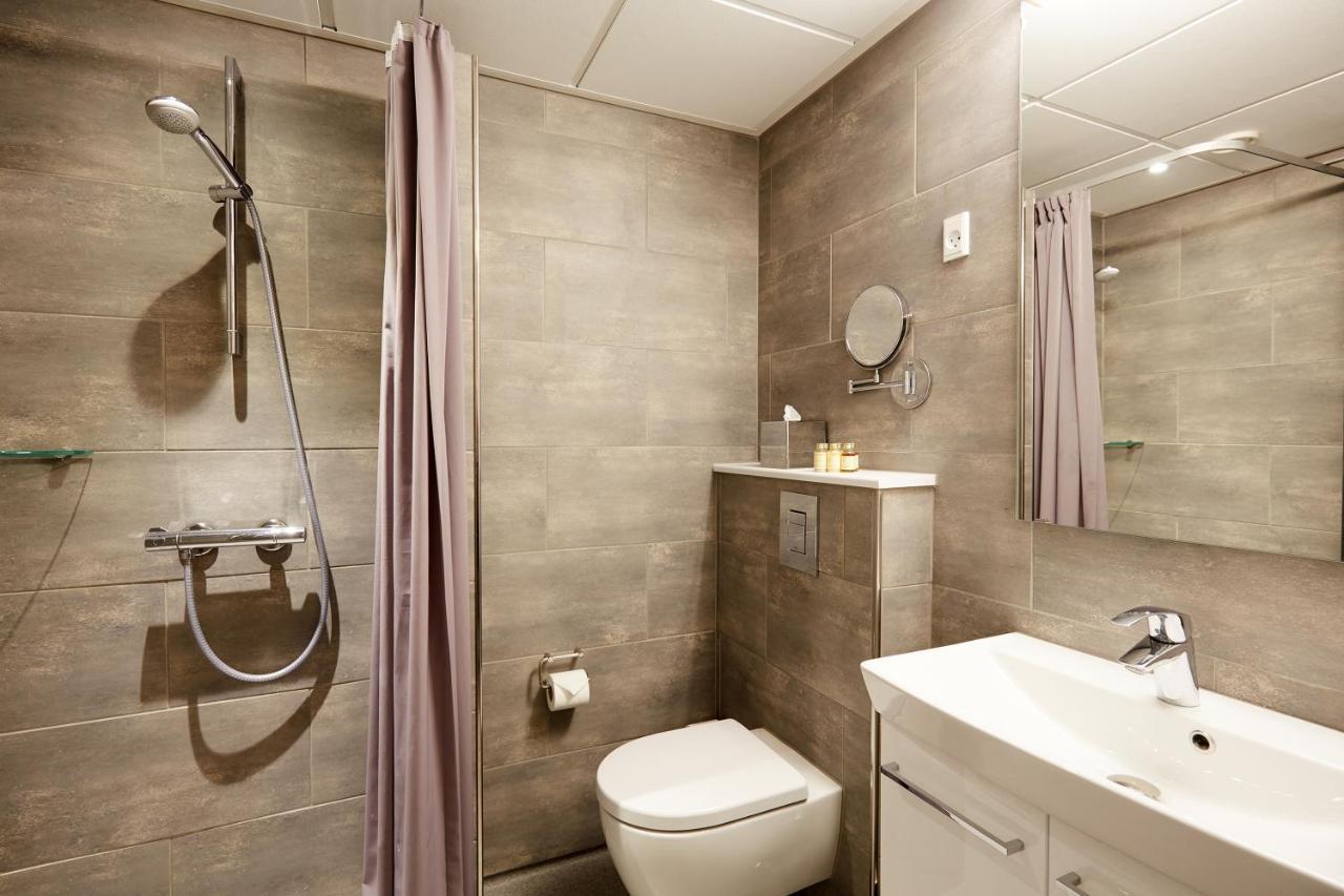 Hotel Vejlefjord Stouby Bagian luar foto