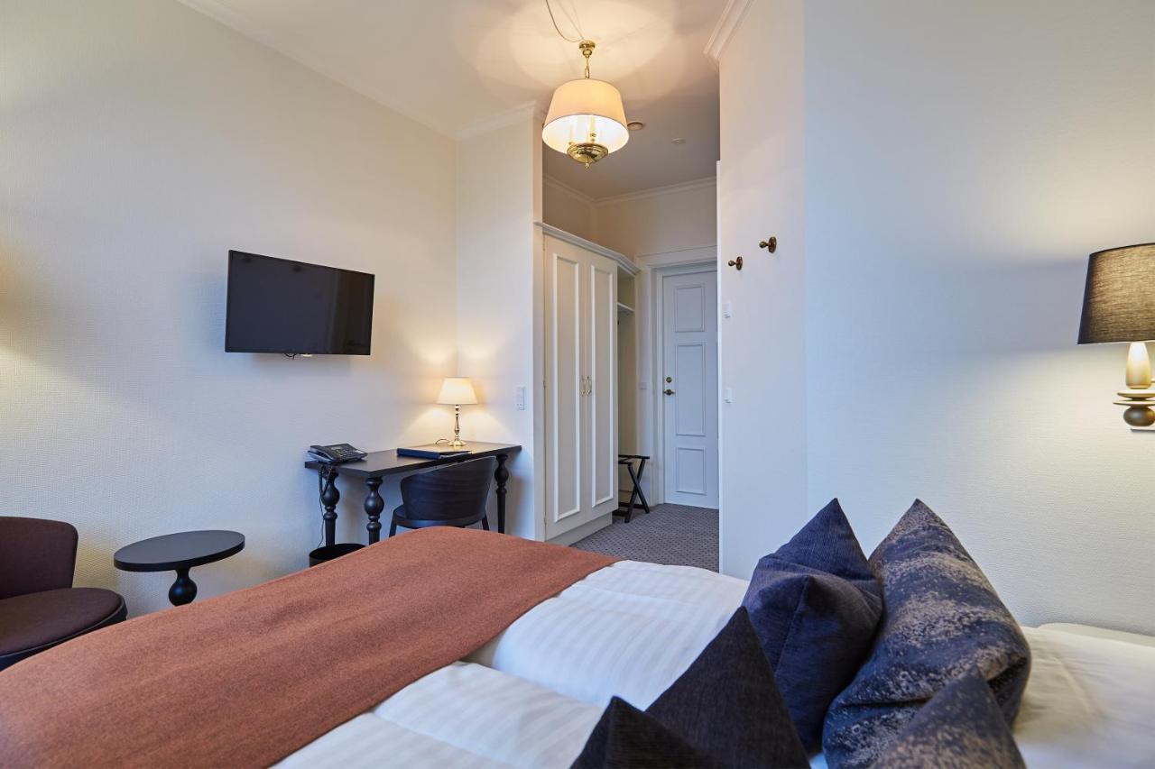Hotel Vejlefjord Stouby Bagian luar foto